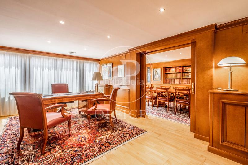 Foto d6e7adae-d249-4340-aa96-e20bd5b243d0. Büro mit heizung in Dreta de l´Eixample Barcelona