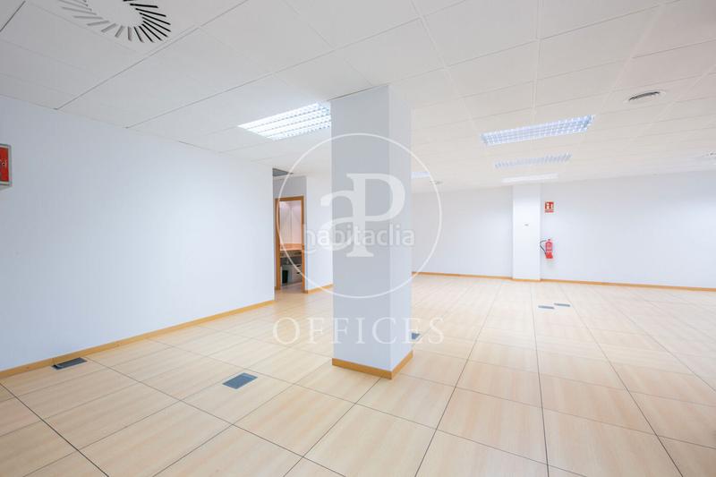 Foto b7cb9af8-1b75-4512-8fe7-c3452bf0da65. Oficina a Sant Gervasi - Galvany Barcelona