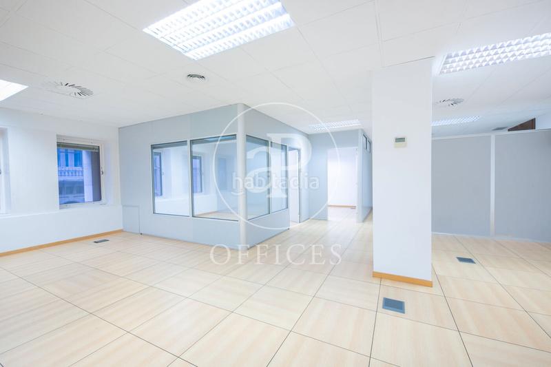 Foto e2136673-8d0b-4d43-bd3e-59ec1d38cb75. Oficina a Sant Gervasi - Galvany Barcelona