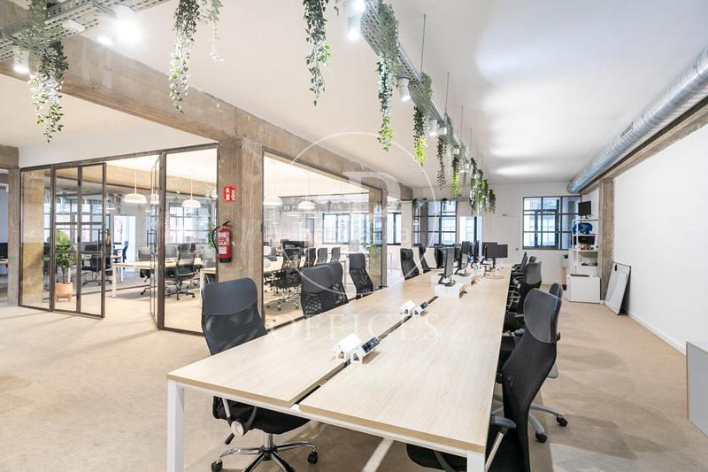 Foto f0158de1-b28e-485a-83be-b4e106dd0e2a. Location bureau avec chauffage dans La Vila Olímpica del Poblenou Barcelona