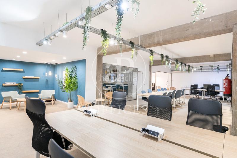 Foto 210e7de6-fea6-40f3-b15c-d1132b5f1c38. Miete büro mit heizung in La Vila Olímpica del Poblenou Barcelona