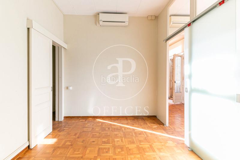 Foto 616771c1-eb51-4f3a-90ad-08e431167470. Miete büro mit heizung in Dreta de l´Eixample Barcelona