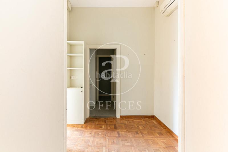 Foto 17cd51ca-038a-4f84-b844-5d32003cceec. Rent office space with heating in Dreta de l´Eixample Barcelona