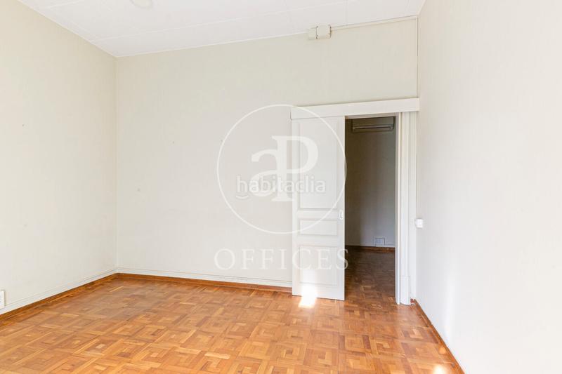 Foto 67e8b97d-5d76-4e08-9cd5-7c82d48f9c9c. Rent office space with heating in Dreta de l´Eixample Barcelona