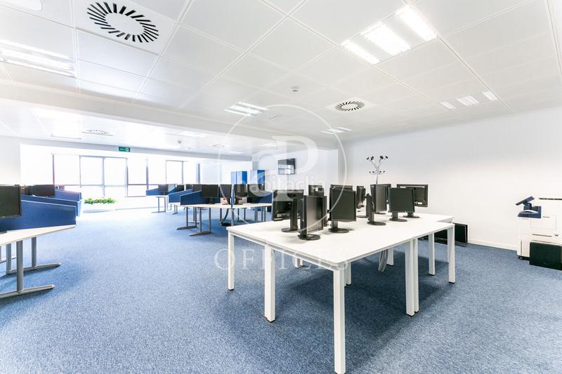 Foto a01f848c-c02f-4488-b399-7f12ac1774ad. Alquiler oficina  en alquiler plugplay en 22 en Barcelona