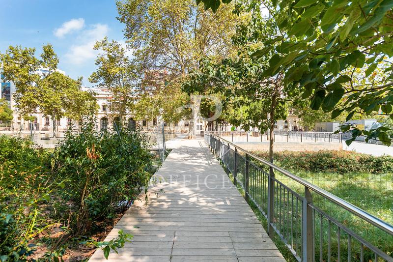 Foto c36651c3-9aa2-4325-bc2e-3cd677dd93ef. Location bureau avec chauffage dans El Camp d´en Grassot i Gràcia Nova Barcelona