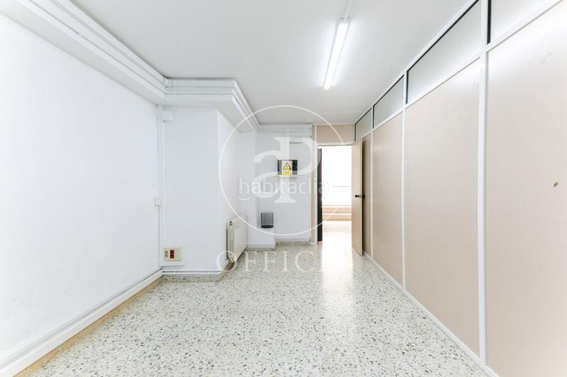 Foto de5df087-9b8b-4eb4-bd0f-f8b36f348446. Miete büro in Hostafrancs Barcelona