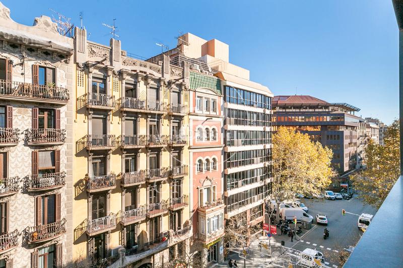 Foto 5a4b0eb1-8a5b-4d11-a645-3dc33b38668c. Lloguer oficina a L´Antiga Esquerra de l´Eixample Barcelona