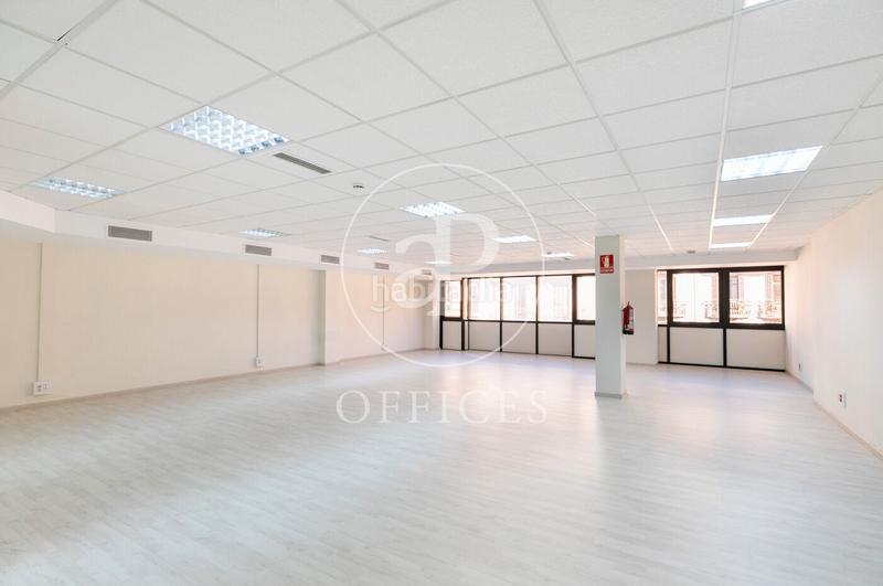 Foto 454a08cd-498b-4cc9-a976-956e2f2f5454. Miete büro in L´Antiga Esquerra de l´Eixample Barcelona