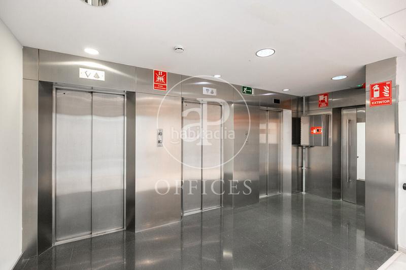 Foto e8f12000-eee1-4c7a-8533-7b48f51e6a5b. Miete büro in L´Antiga Esquerra de l´Eixample Barcelona