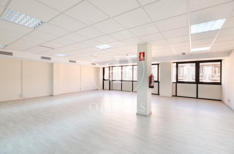 Foto f437ec64-d042-4f30-84ff-986c6edb9139. Miete büro in L´Antiga Esquerra de l´Eixample Barcelona