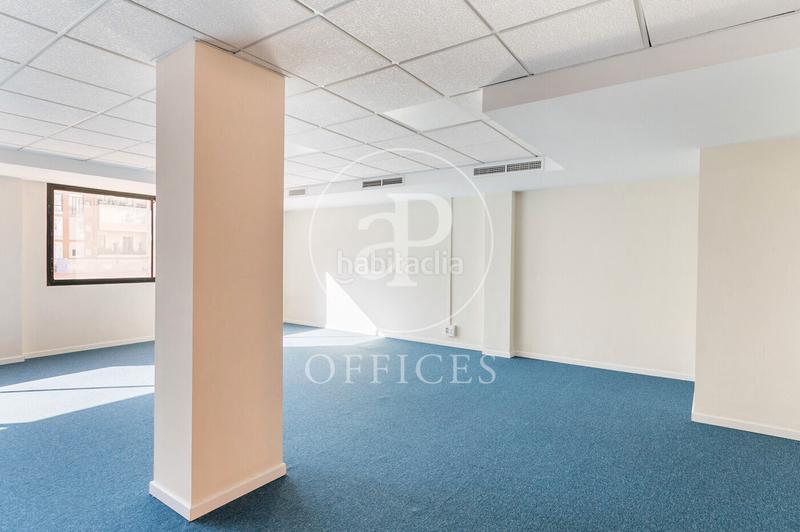 Foto fd8a77d2-8401-48db-af3b-30ece76cbd32. Miete büro in L´Antiga Esquerra de l´Eixample Barcelona