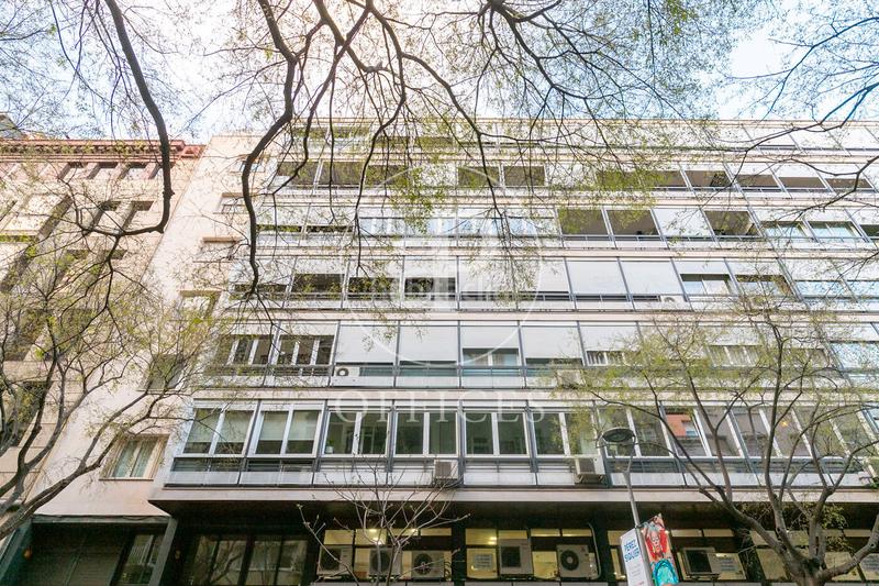 Foto 6fded0eb-ccb3-4e03-9ba3-96e88c9e9cb5. Oficina  en venta en calle villarroel en L´Antiga Esquerra de l´Eixample Barcelona