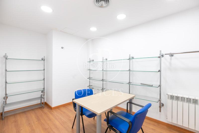Foto a12b8659-dbef-4df1-8635-f21c2654a03c. Oficina  en venta en calle villarroel en L´Antiga Esquerra de l´Eixample Barcelona