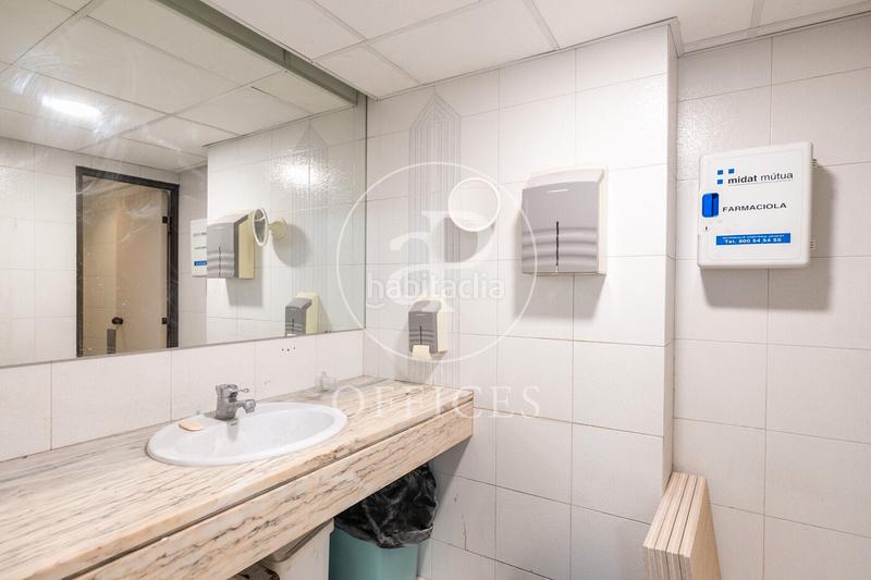 Foto 7e1855c0-7cc6-4303-a2b1-d7661b1b7a1c. Oficina amb calefacció a Sant Gervasi - Galvany Barcelona