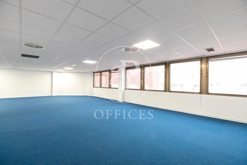 Foto cf56971f-46a0-4949-8907-aa89e43d34c8. Oficina amb calefacció a Sant Gervasi - Galvany Barcelona