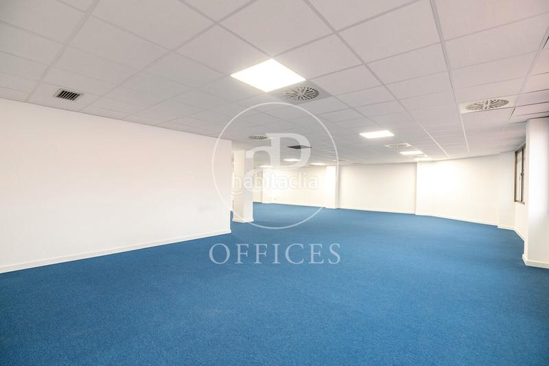 Foto d194917a-e008-41f5-a8b4-406182c601d1. Oficina amb calefacció a Sant Gervasi - Galvany Barcelona