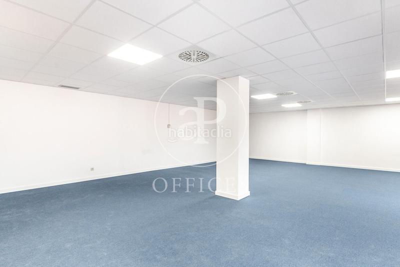 Foto f255cbad-07f9-4fb4-a885-2c805e41ba60. Oficina amb calefacció a Sant Gervasi - Galvany Barcelona