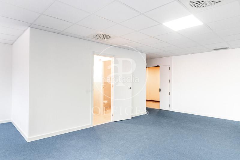 Foto fbb50359-e2e4-424e-b2ce-901f8d6bb0a2. Oficina amb calefacció a Sant Gervasi - Galvany Barcelona