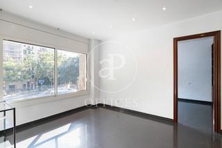 Location Bureau  Sant antoni maria claret. Oficina en alquiler en sagrada familia