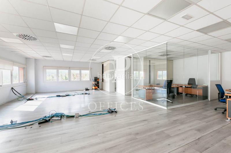 Foto 22da10f6-4daf-4fa6-be61-92c332ef05b0. Affitto ufficio in Roquetes-Can Magí Sant Cugat del Vallès