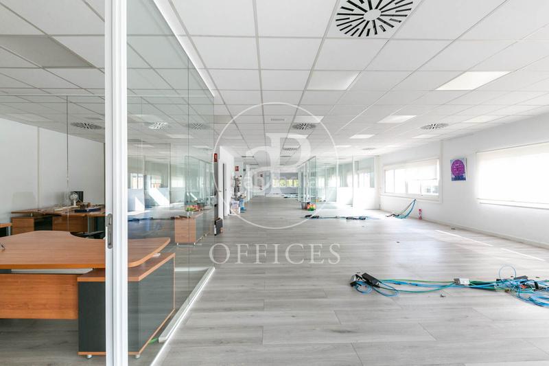 Foto cfee3a25-cb94-48d8-9bef-d429a0f239f7. Miete büro in Roquetes-Can Magí Sant Cugat del Vallès