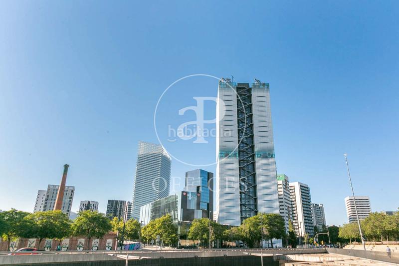 Foto a9e3175a-d812-4953-928d-56cf954fde21. Location bureau avec chauffage dans Granvia LH Hospitalet de Llobregat (L´)