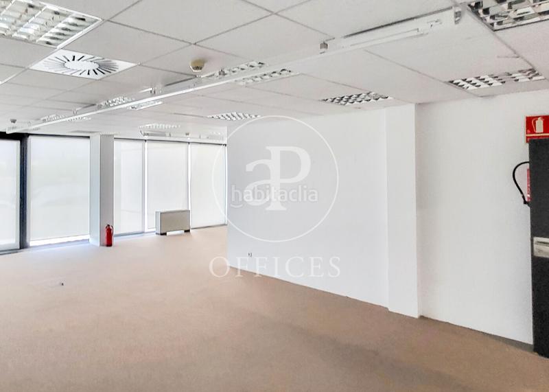 Foto bd50ecf6-bf12-45e4-b77a-b0ee567efac5. Location bureau dans Roquetes-Can Magí Sant Cugat del Vallès