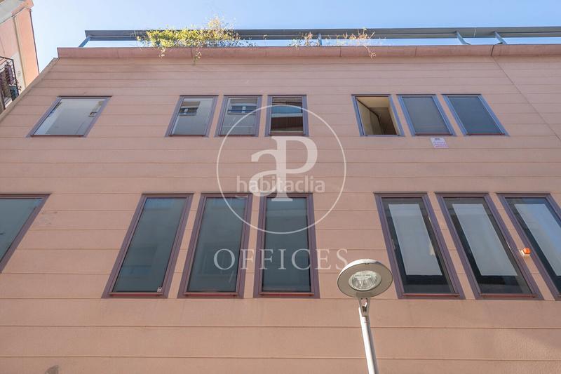 Foto 326dcffb-e3a3-449b-8e0d-2eeb10ceedc2. Oficina amb calefacció a Putget - Farró Barcelona