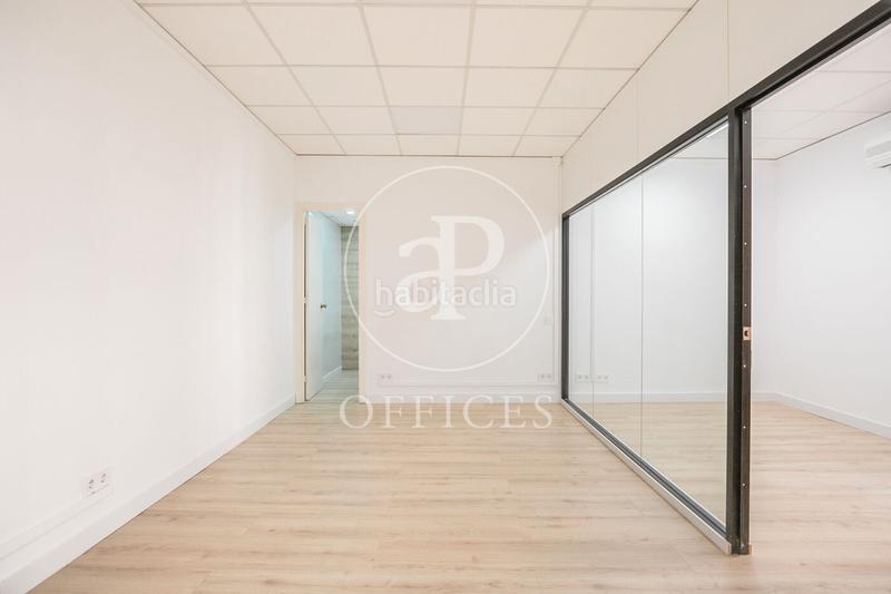 Foto 6c78e236-cbfb-4086-90ee-062f62678366. Oficina amb calefacció a Putget - Farró Barcelona