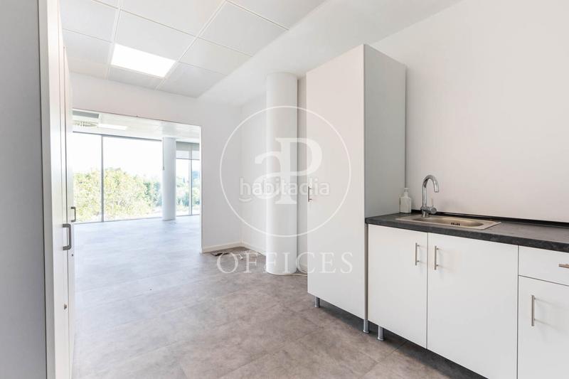 Foto 00cbc616-5853-4d72-aeb0-1810b2c6473f. Location bureau avec chauffage dans Volpelleres Sant Cugat del Vallès