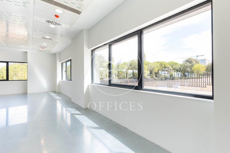 Foto 8ebd377b-4e54-49cc-845b-20f2bfc02856. Affitto ufficio in Turó de Can Mates Sant Cugat del Vallès