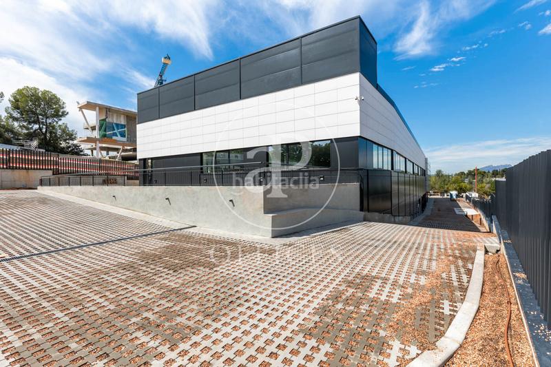 Foto 72b72a9d-3b1b-4897-b573-281fe6a365bc. Location bureau dans Turó de Can Mates Sant Cugat del Vallès