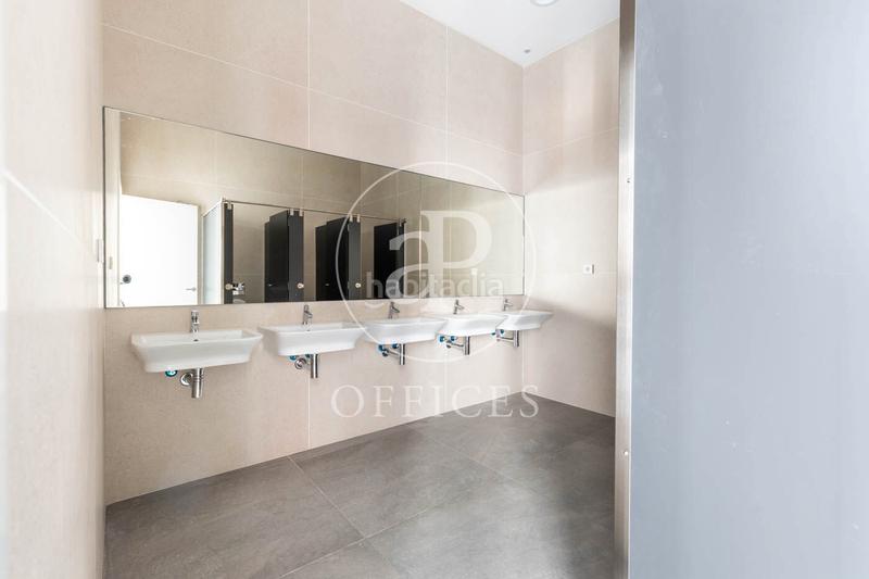 Foto d6145e68-6fd3-467c-8e4d-4a4800f4751a. Location bureau dans Turó de Can Mates Sant Cugat del Vallès