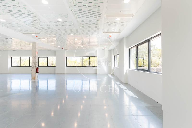 Foto 575b46af-efb8-46a2-9998-a8598f7b6e2d. Miete büro in Turó de Can Mates Sant Cugat del Vallès