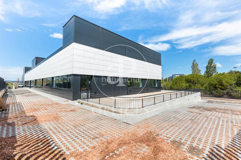 Foto 9a8d22ae-2152-4372-b54c-1a7e5f90f92d. Miete büro in Turó de Can Mates Sant Cugat del Vallès