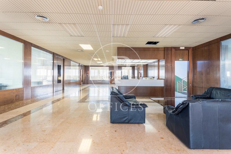 Foto 362c7d3c-c6ca-4f53-a586-bf70283c32da. Lloguer oficina a Poble Sec Sant Quirze del Vallès