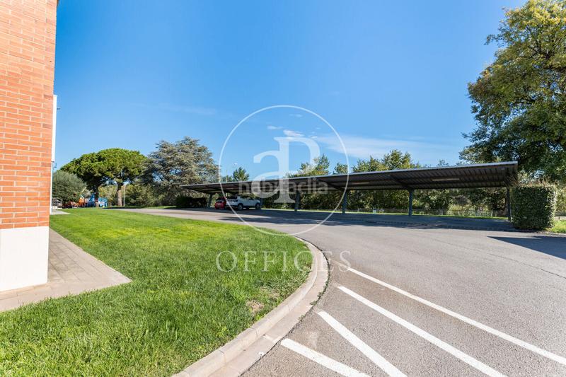 Foto c36c3e0d-66a3-42f9-bfe5-9c7a5eeea8e9. Miete büro in Poble Sec Sant Quirze del Vallès