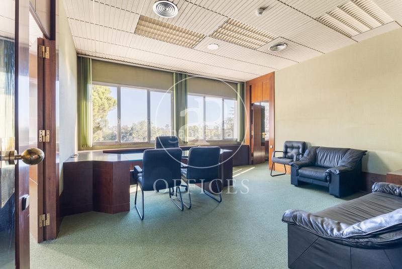 Foto d8eb7dde-f7ee-4899-b95a-5bdfd5cf0989. Miete büro in Poble Sec Sant Quirze del Vallès