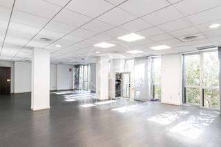 Location Bureau  Carrer de còrsega. Oficina en alquiler en còrsega