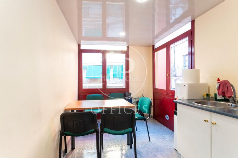 Foto 157f9bba-b48d-4701-b065-c8e0fef608f1. Oficina  en venta en calle aragón, eixample esquerra en Barcelona