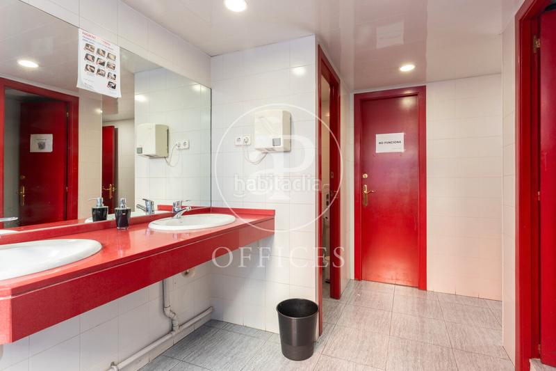 Foto eea6be6b-7f2d-453e-bea1-114df8f8020a. Oficina  en venta en calle aragón, eixample esquerra en Barcelona