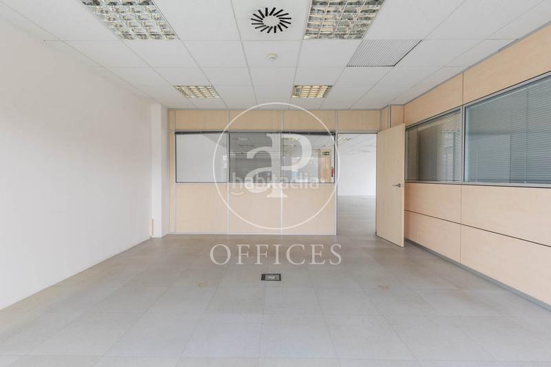 Foto 8d1e3313-f9d6-4e9b-862e-049de31c0206. Location bureau dans Roquetes-Can Magí Sant Cugat del Vallès