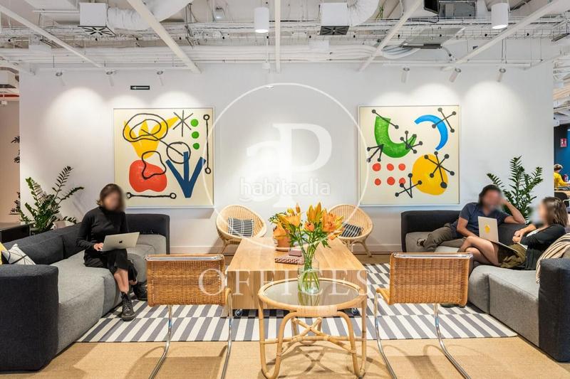 Foto 9d046d3c-2075-467f-8f0f-592d486cb20d. Lloguer oficina amb calefacció a Poblenou Barcelona