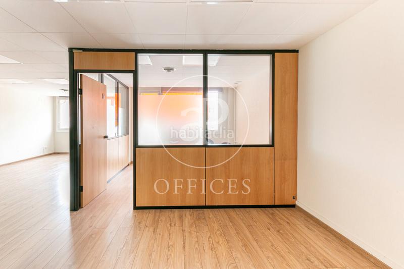 Foto 38f70dbf-d9cf-42e7-92d7-cb7626997888. Rent office space with heating in Sant Gervasi - Galvany Barcelona