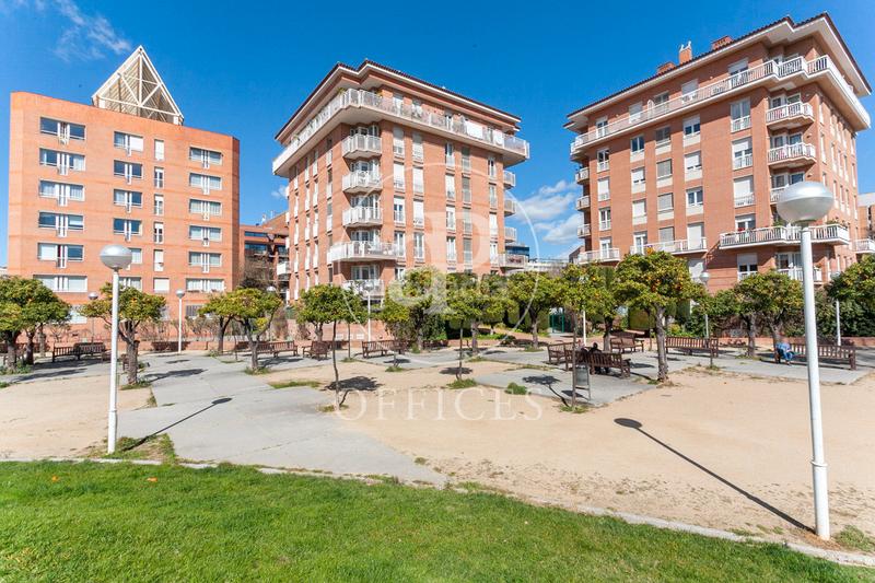 Foto 27b4da05-ef71-49aa-8368-804bf33afcc3. Miete büro mit heizung in La Vila Olímpica del Poblenou Barcelona