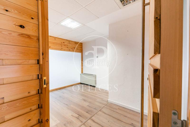 Foto 0762a17f-4024-4a62-a04f-d6a7e4f121e5. Rent office space in L´Antiga Esquerra de l´Eixample Barcelona