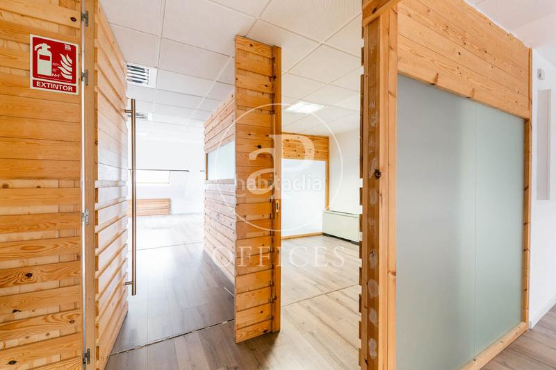 Foto 2de4a4de-baae-43b1-a03b-14388e7d8833. Rent office space in L´Antiga Esquerra de l´Eixample Barcelona