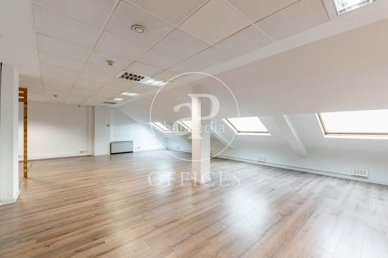 Foto 3fb87c1b-595f-4170-bce3-8f0dffbb5e81. Rent office space in L´Antiga Esquerra de l´Eixample Barcelona