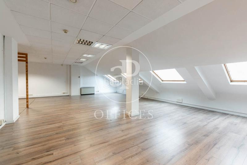 Foto 7e7b00f1-5c05-4cd6-a283-2c5fcc55833d. Rent office space in L´Antiga Esquerra de l´Eixample Barcelona